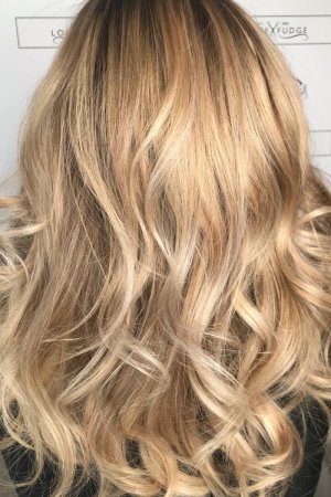 beachy-blonde-hair-colour-top-hairdressers-in-Chester
