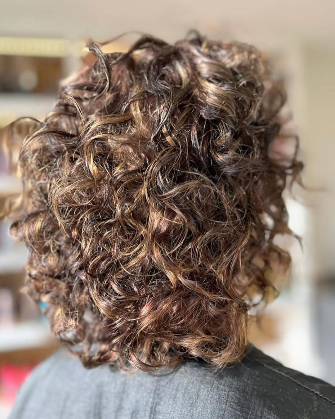 Louise Fudge Colour Specialist Salon, Heswall Louise Fudge Colour Specialist Salon, Heswall
