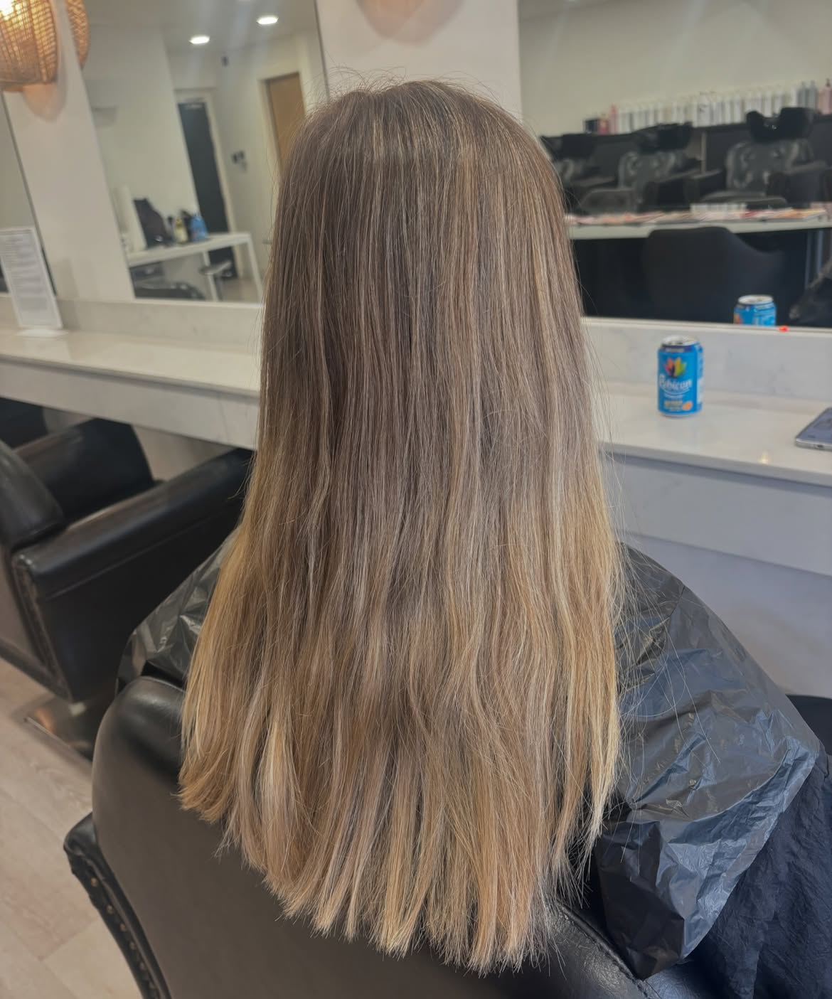 before image of a blonde hair colour transformation carried out at louise fudge hair colour slaon in heswall